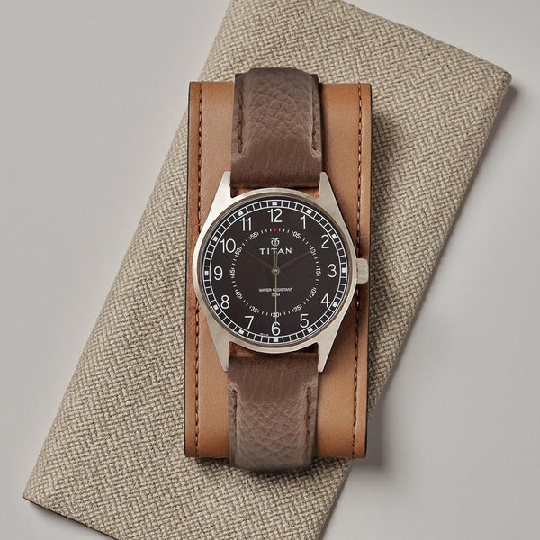 Titan Men's Timeless Charm: Men's Analog Watch with Black Dial and Brown Leather Strap